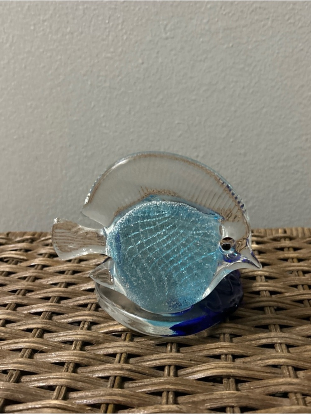 VTG  Partylite Trop Fish Figurine Blue Turquoise Glass Tea lite Holder Coastal